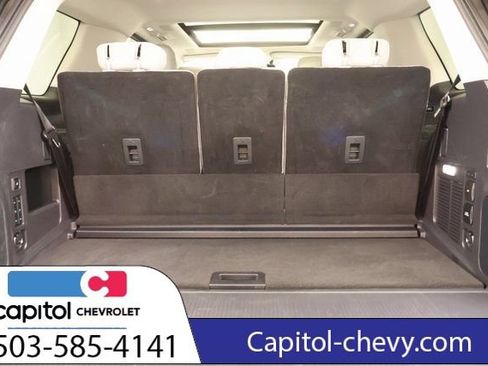 Used 2025 Ford Expedition Platinum w/ Driver's Package AWD/4WD image 29