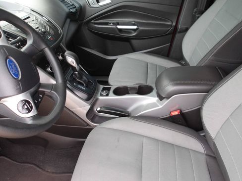 Used 2016 Ford Escape SE AWD/4WD image 17