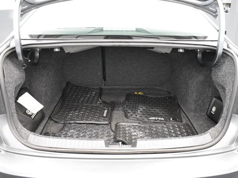 Used 2021 Volkswagen Jetta FWD image 13