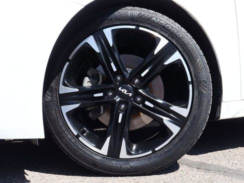 Used 2020 Kia Optima LX image 5