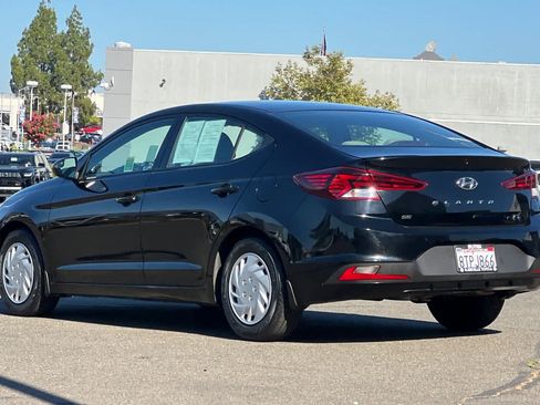 Used 2020 Hyundai Elantra SE FWD image 7