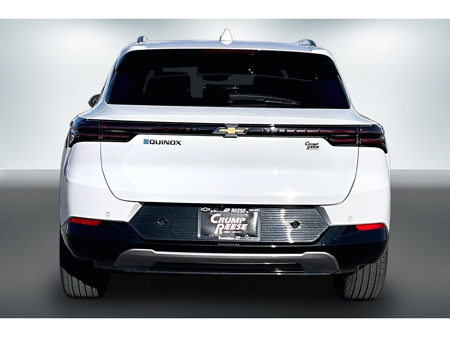 Used 2024 Chevrolet Equinox EV LT FWD image 5