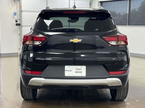Used 2025 Chevrolet TrailBlazer LT FWD image 7