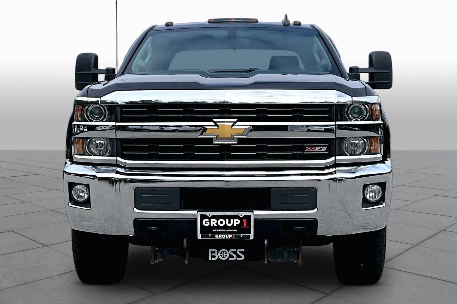 Used 2017 Chevrolet Silverado 2500 LT w/ All Star Edition AWD/4WD image 4