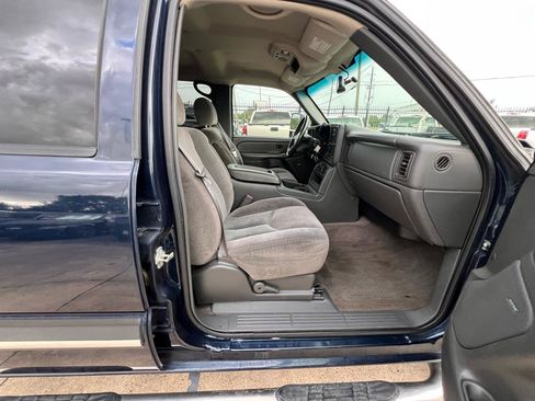 Used 2007 Chevrolet Silverado 2500 LT w/ Heavy-Duty Power Package RWD image 68