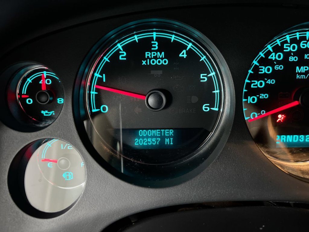 Used 2007 Chevrolet Tahoe LT w/ LT Preferred Equipment Group AWD/4WD image 13