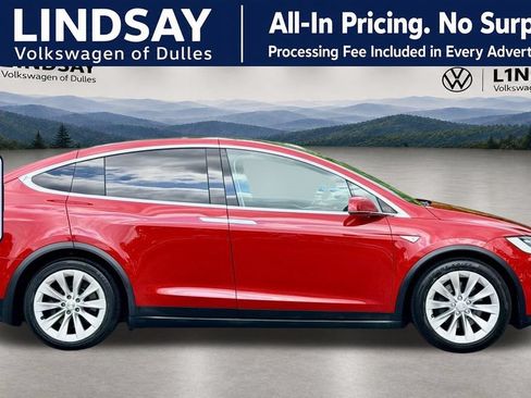 Used 2016 Tesla Model X 75D AWD/4WD image 3