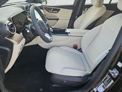 New 2026 Mercedes-Benz GLC 300 image 14