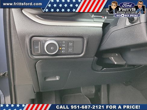 Certified 2021 Ford Explorer XLT w/ Equipment Group 202A RWD image 12