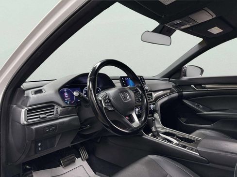 Used 2022 Honda Accord Sport image 12