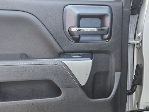 Used 2018 Chevrolet Silverado 1500 LT w/ All Star Edition image 22