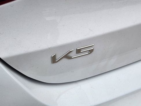 Used 2023 Kia K5 GT-Line image 11