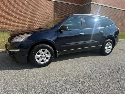 Used 2016 Chevrolet Traverse LS image 5