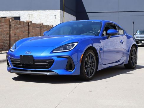 Used 2026 Subaru BRZ Limited w/ Popular Package 2 RWD image 2