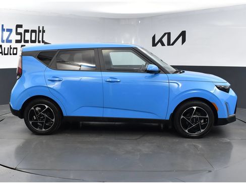 Used 2023 Kia Soul EX FWD image 6