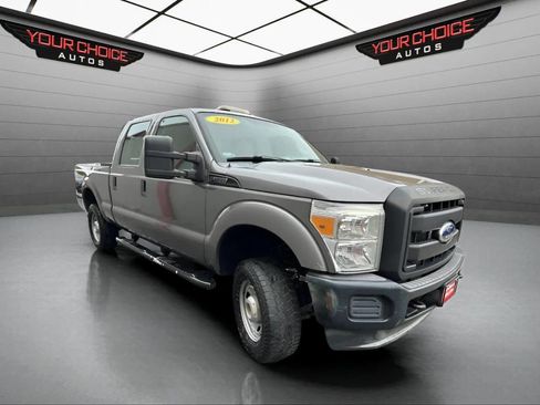 Used 2012 Ford F250 XL w/ Snow Plow Prep Pkg image 4