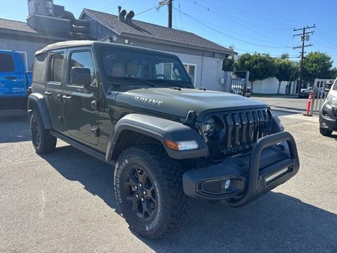 Used 2022 Jeep Wrangler Unlimited Sport AWD/4WD image 3