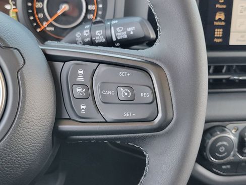 New 2026 Jeep Wrangler Unlimited Rubicon w/ Safety Group image 6