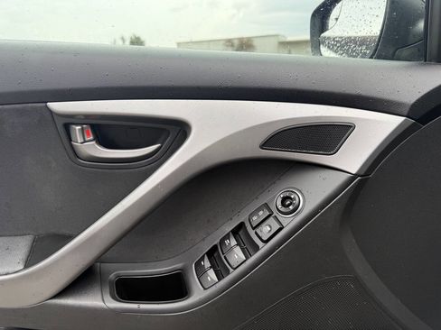 Used 2016 Hyundai Elantra Value Edition image 13