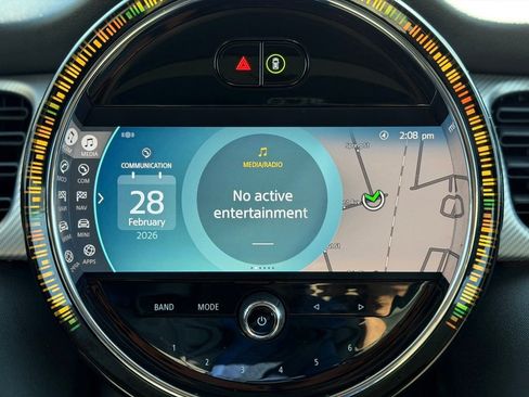 Used 2023 MINI Cooper SE image 33