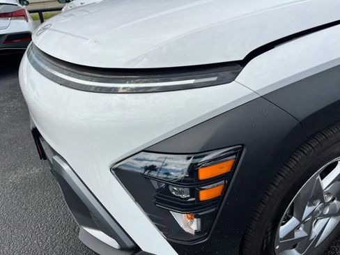 New 2026 Hyundai Kona SE FWD image 13