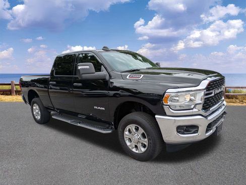 Certified 2024 RAM 2500 Big Horn w/ Safety Group AWD/4WD image 10