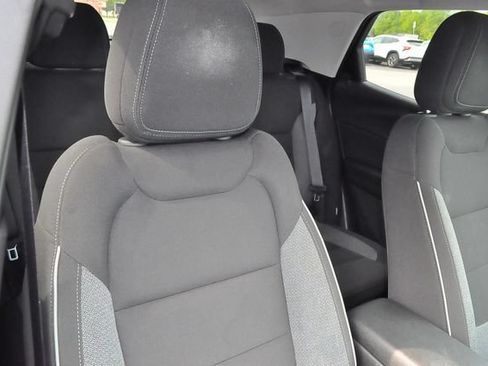 Used 2024 Chevrolet TrailBlazer LT AWD/4WD image 21