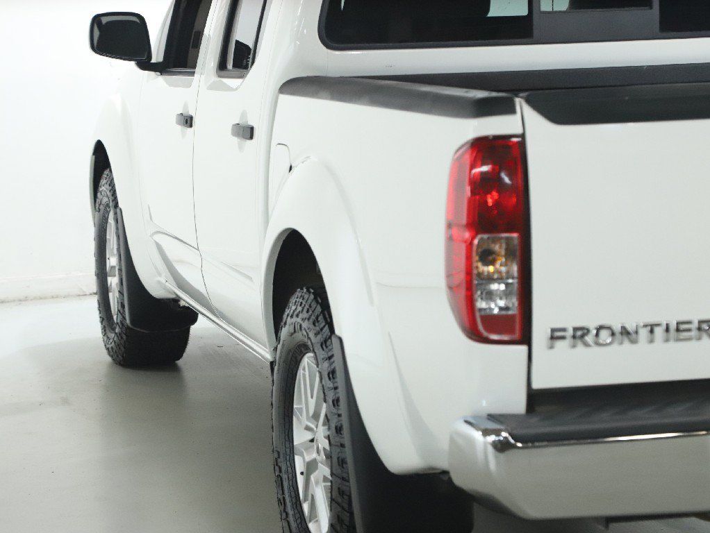 Certified 2021 Nissan Frontier SV RWD image 39
