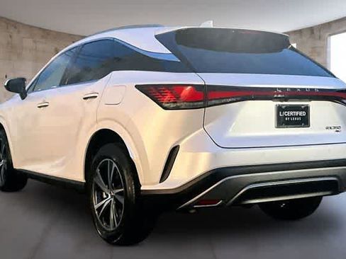 Used 2023 Lexus RX 350 Premium w/ Accessory Package AWD/4WD image 4