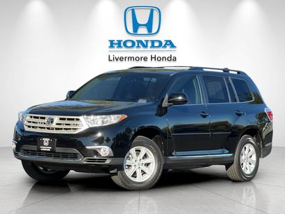 Used 2013 Toyota Highlander SE