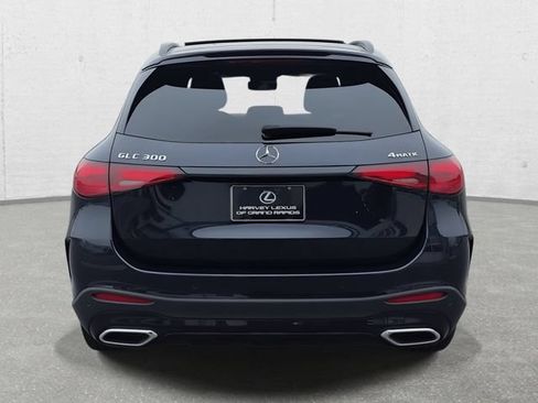 Used 2023 Mercedes-Benz GLC 300 4MATIC image 6