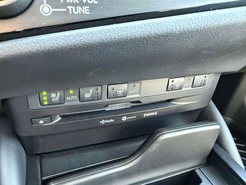 Used 2022 Lexus ES 350 w/ Premium Package image 23