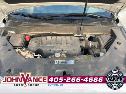 Used 2017 Chevrolet Traverse LT FWD image 15