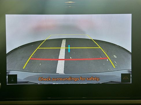 Used 2025 Toyota Camry LE image 23