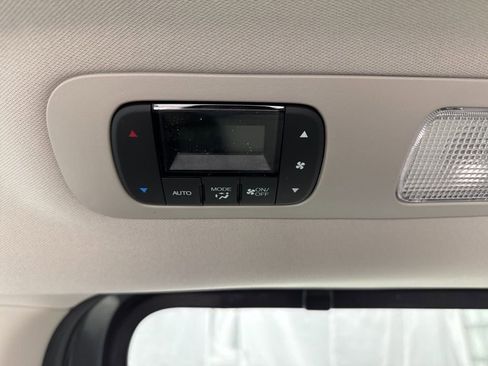 New 2026 Honda Odyssey EX-L image 16