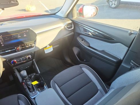New 2026 Chevrolet TrailBlazer LT AWD/4WD image 14