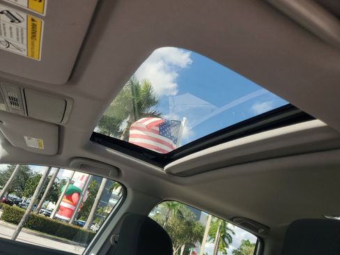 Used 2022 Honda CR-V EX image 18