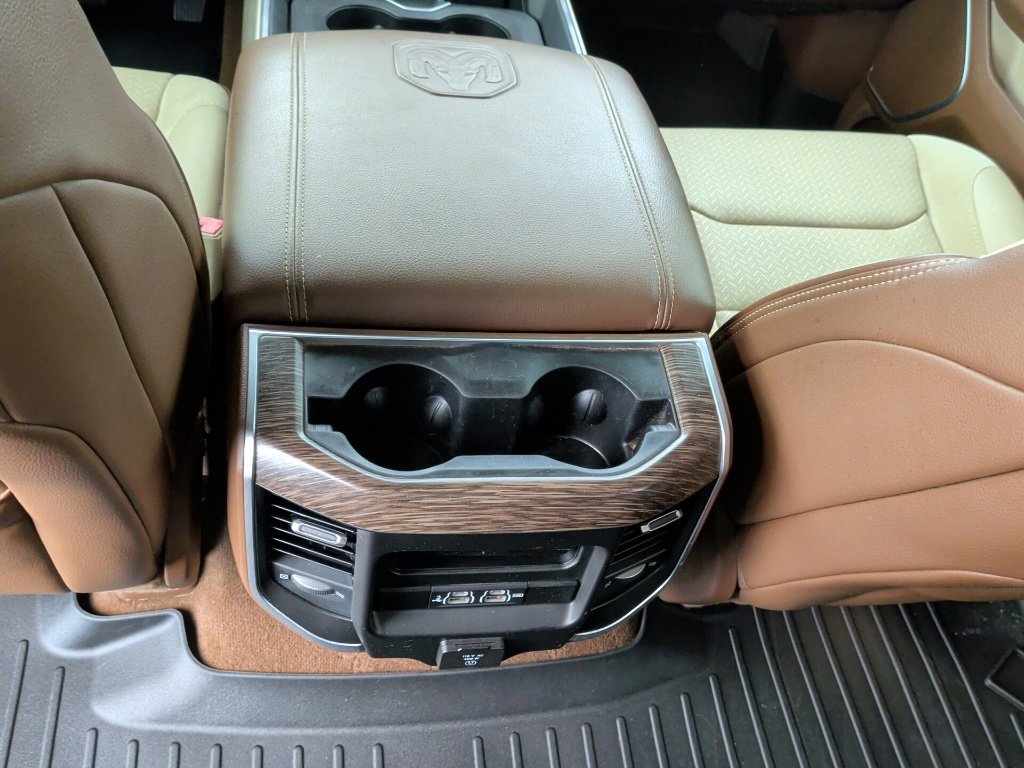 Used 2020 RAM 1500 Laramie RWD image 44