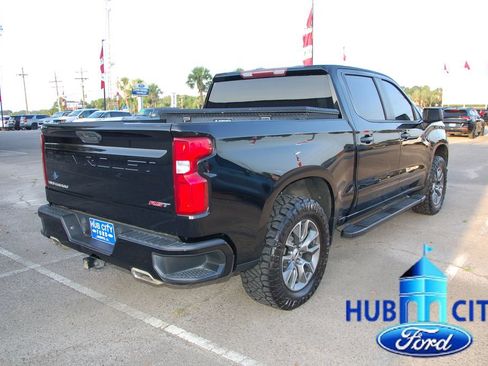 Used 2022 Chevrolet Silverado 1500 RST AWD/4WD image 5