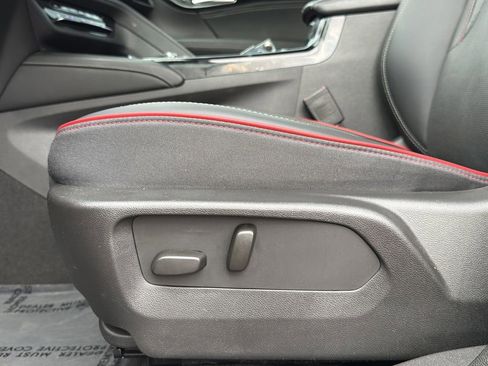 Used 2023 Buick Envision Essence w/ Sport Touring Package AWD/4WD image 22