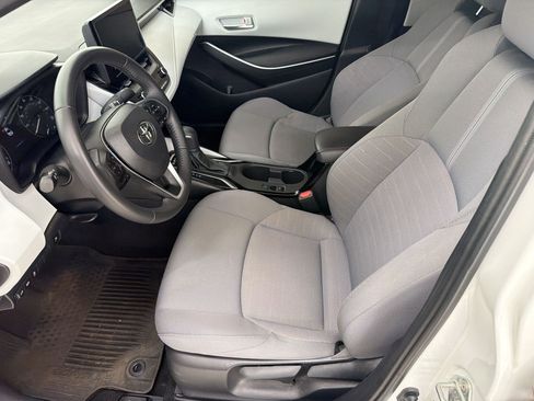 Used 2024 Toyota Corolla SE AWD/4WD image 5