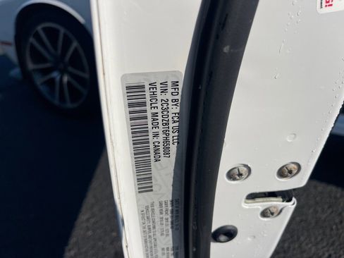 Used 2023 Dodge Challenger R/T image 12