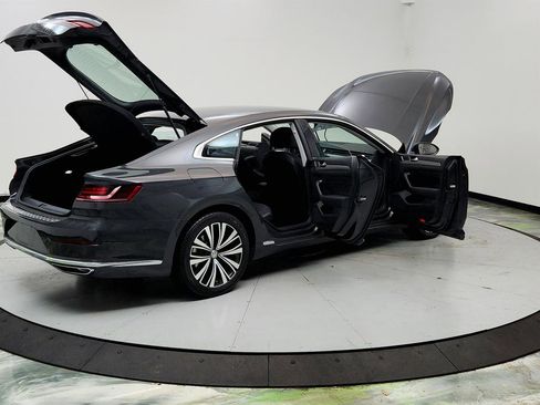 Used 2020 Volkswagen Arteon SE FWD image 11