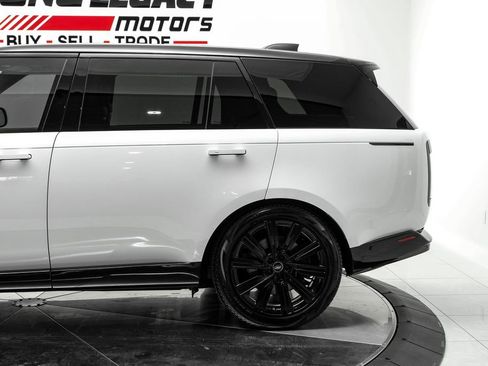 Used 2023 Land Rover Range Rover Long Wheelbase Autobiography AWD/4WD image 15