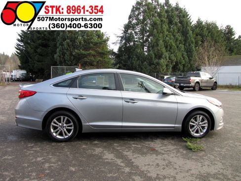 Used 2017 Hyundai Sonata SE image 8