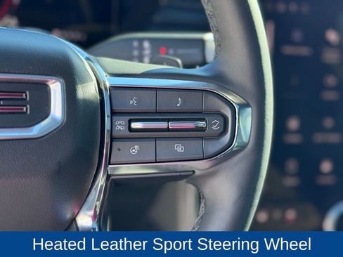 Used 2024 GMC Acadia Elevation image 15