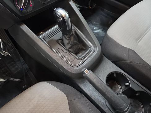 Used 2017 Volkswagen Jetta S w/ Jetta S Cold Weather Package FWD image 25