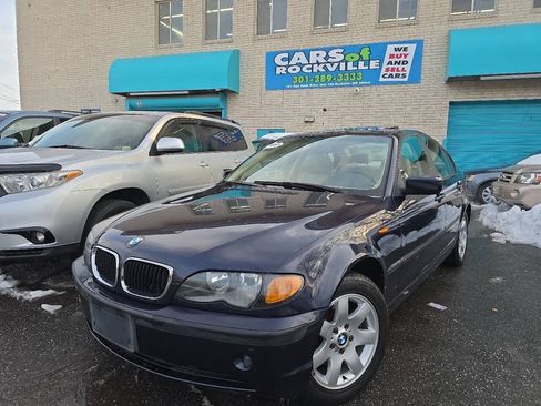 Used 2002 BMW 325xi Sedan AWD/4WD image 4