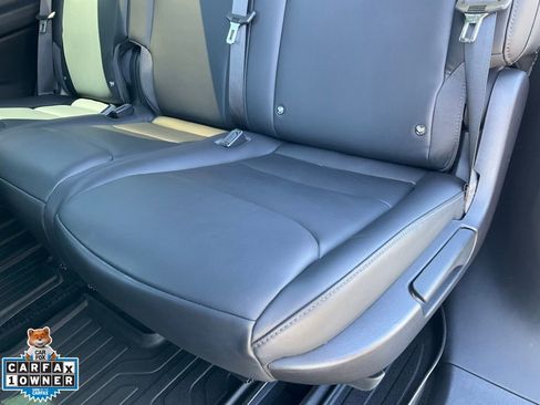 Used 2019 Tesla Model X AWD/4WD image 32