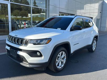 Used 2024 Jeep Compass Latitude